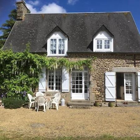 La Chaumiere Villa Sourdeval Bagian luar foto